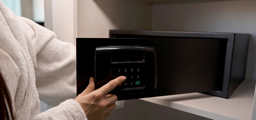 Safe Unlocking Service Company in Huntington Beach, California