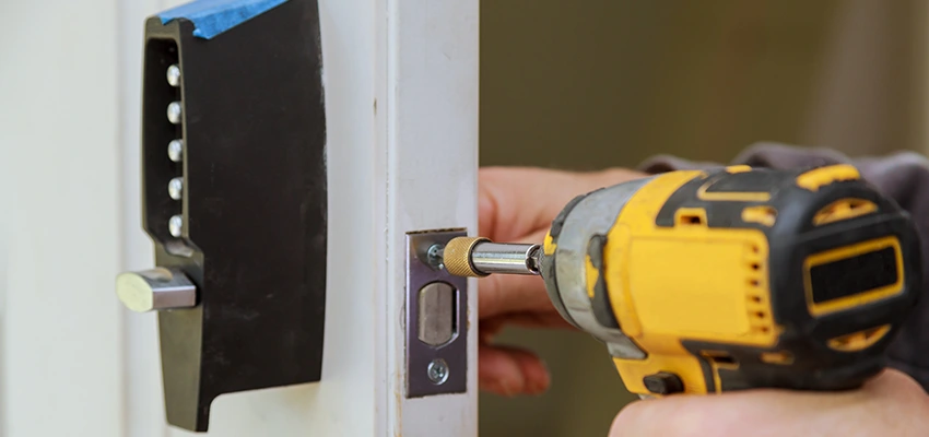 Eviction Locksmith For Key Duplication in Huntington Beach, California